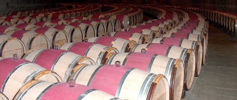 barriques-vin-rouge bordeaux aquitaine